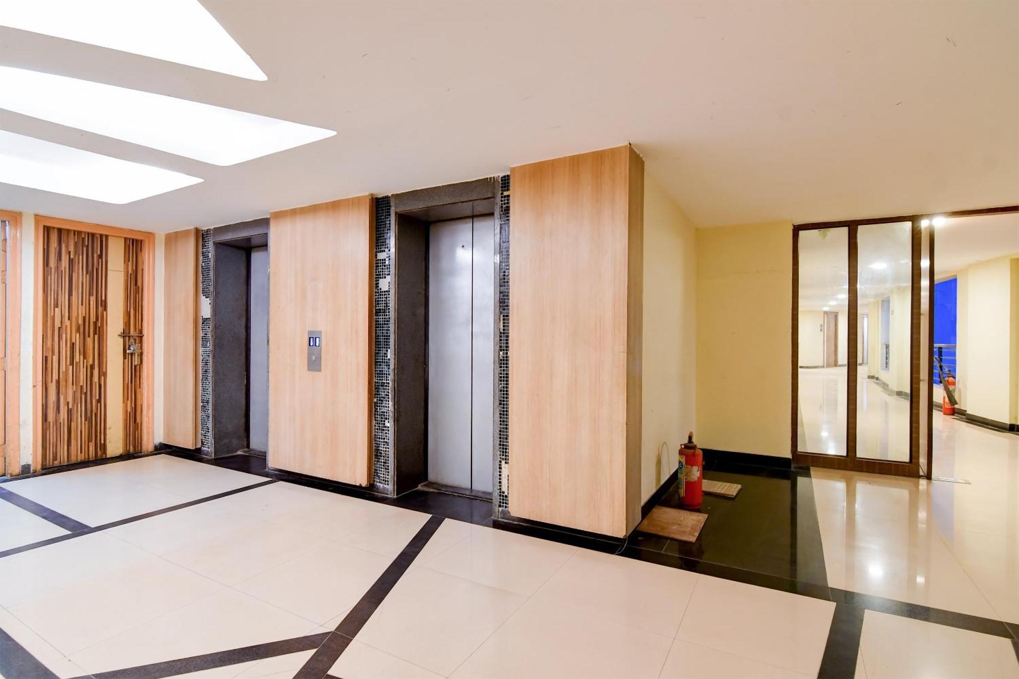 Hotel Urban Asia Калькутта Экстерьер фото